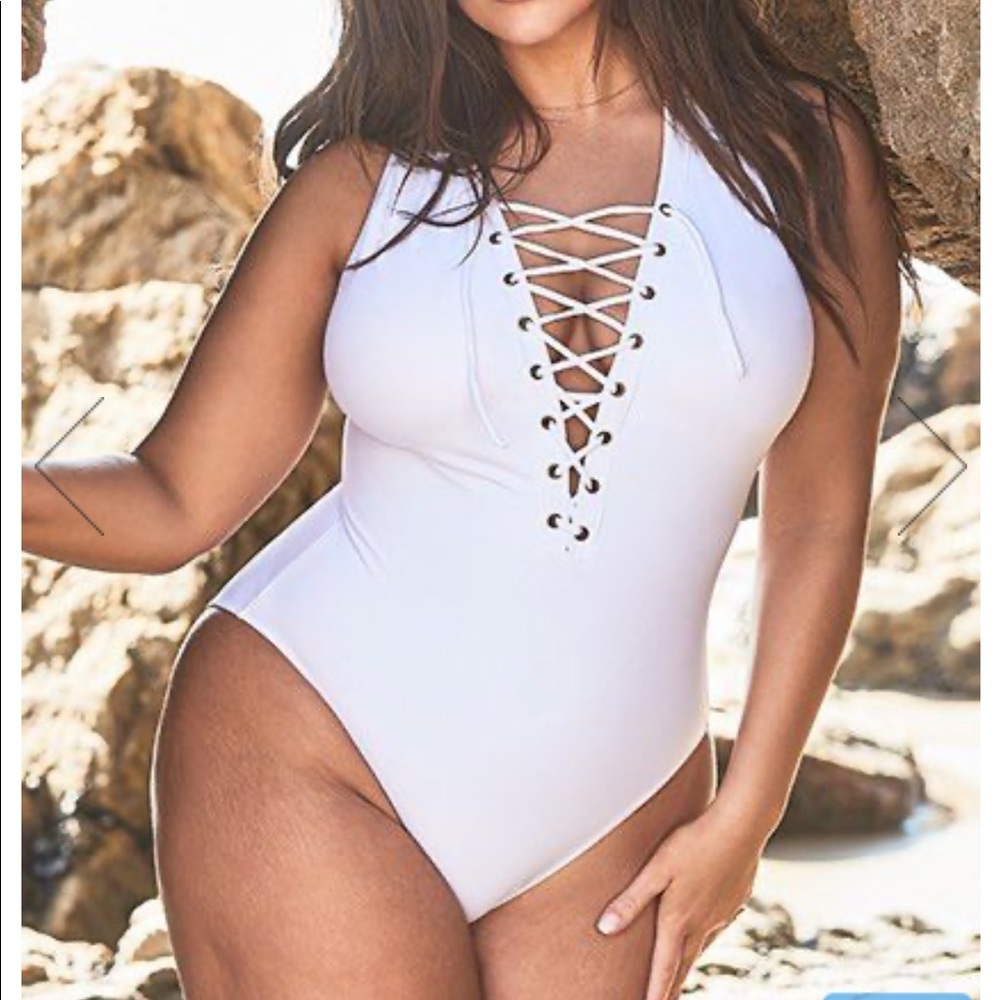 ASHLEY GRAHAM WHITE LACE UP ONE PIECE SWIMSUIT